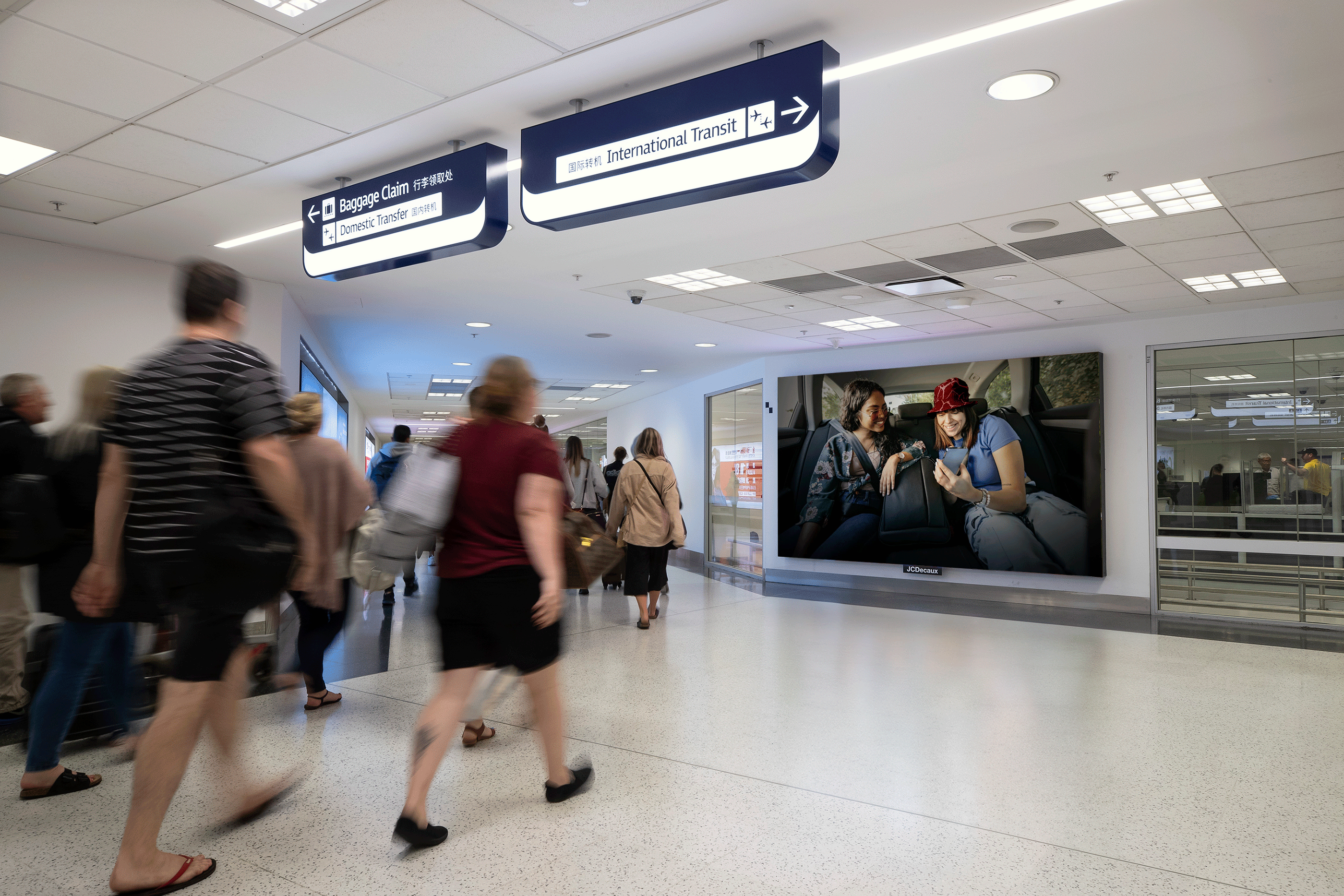 JCD_0234401_Airport_Sydney-T1_Welcome-to-Sydney_HSBC_Aug24